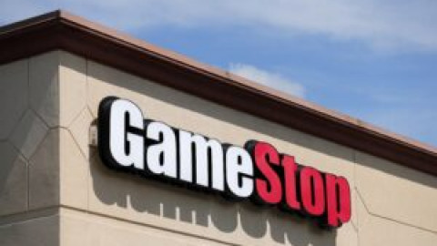 GameStop Faces Class Action Lawsuit For Alleged Breach Of Labor Law—Read Why
