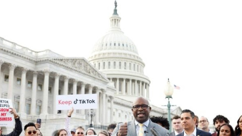 TikTok Paid for an Astroturfed Mob of Influencers to Show Up as CEO Testified Before Congress