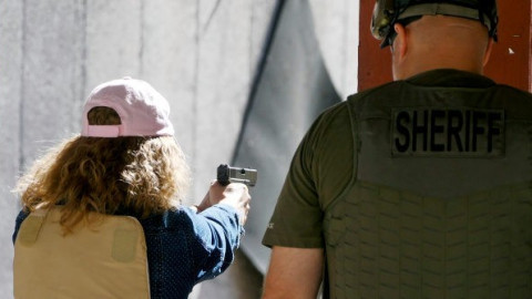 Tennessee Gov. Signs Bill Allowing Teachers to Carry Concealed Guns