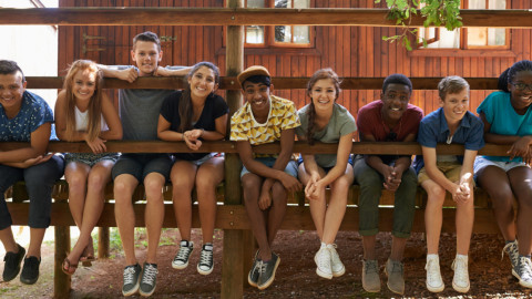 Teens with Faith Backgrounds Report Less Stress, New Global Study Finds