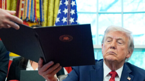 British-India Deal Spikes U.S. White Collar Worries About Trump H-1B Giveaway