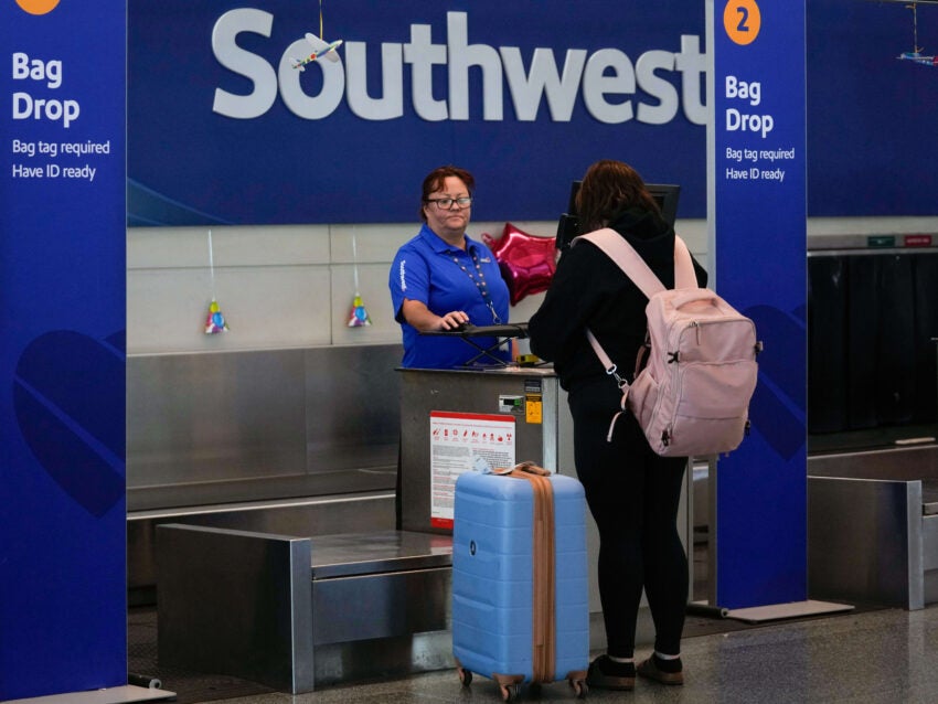 Final boarding call for free bags at Southwest as airline abandons a cherished perk