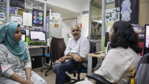 World scientists look elsewhere as US labs stagger under Trump cuts
