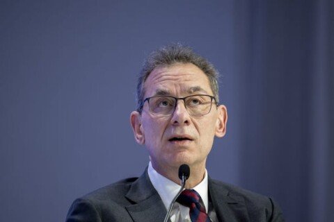 Pfizer and other drug companies make ‘no commitments’ to the White House on lower drug prices