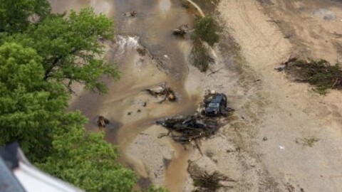 Texas flooding death toll more than 100 as searches continue