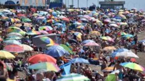 UK weather maps show 15 cities to be scorched by 30C heatwave on Saturday and Sunday