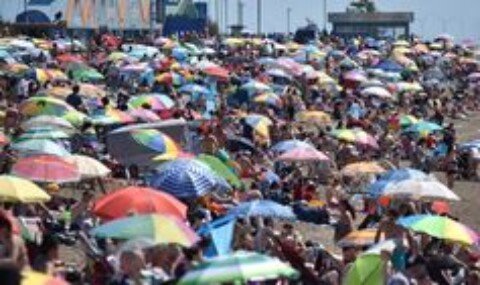 UK weather maps show 15 cities to be scorched by 30C heatwave on Saturday and Sunday