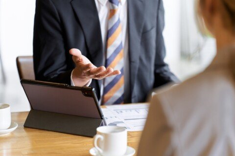 Master Effective Sales Negotiation Tactics for Better Deals