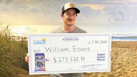 ‘Am I reading this right?’ Man turns $1 ticket into $273,520 jackpot