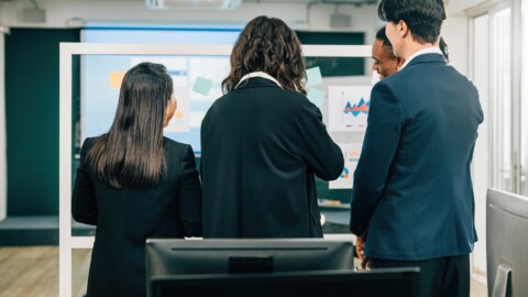7 Effective Strategies to Develop Employees for Success