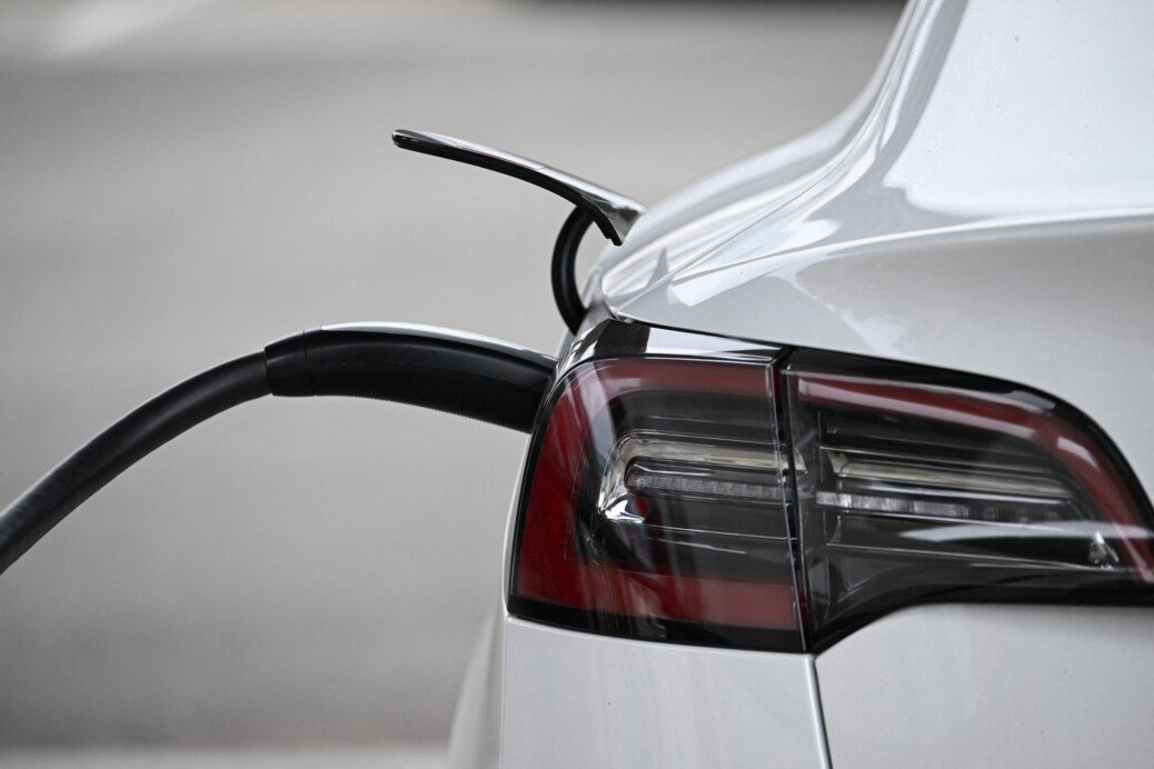 Vehicle-to-Grid Power Is Becoming a Reality, But Why Isn’t Progress Faster?