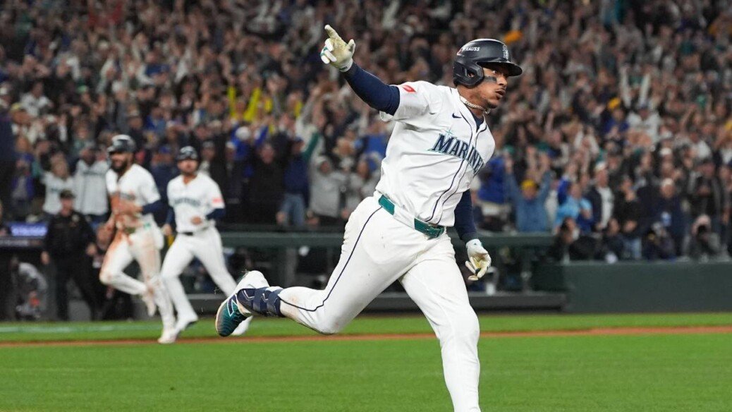 How will Blue Jays approach intriguing ALCS matchup with Mariners?