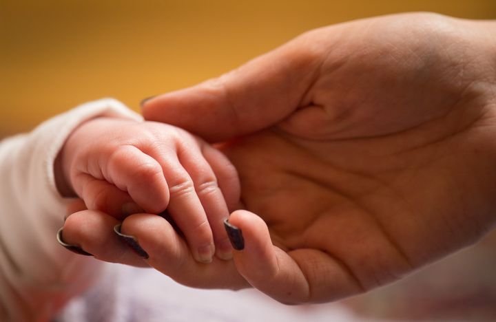 Government must take action to counter falling birth rate, report states