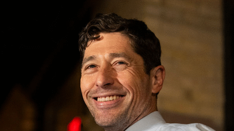 Watch: Video Resurfaces of Minneapolis Mayor Jacob Frey Performing Somali Dance in ‘I Love Somalia’ T-Shirt