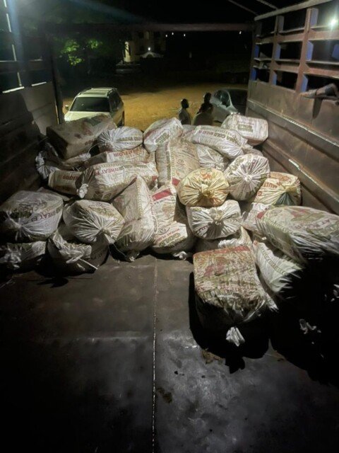 BREAKING: Police Intercept Explosive Devices, Arrest Driver In Oyo (Photos)