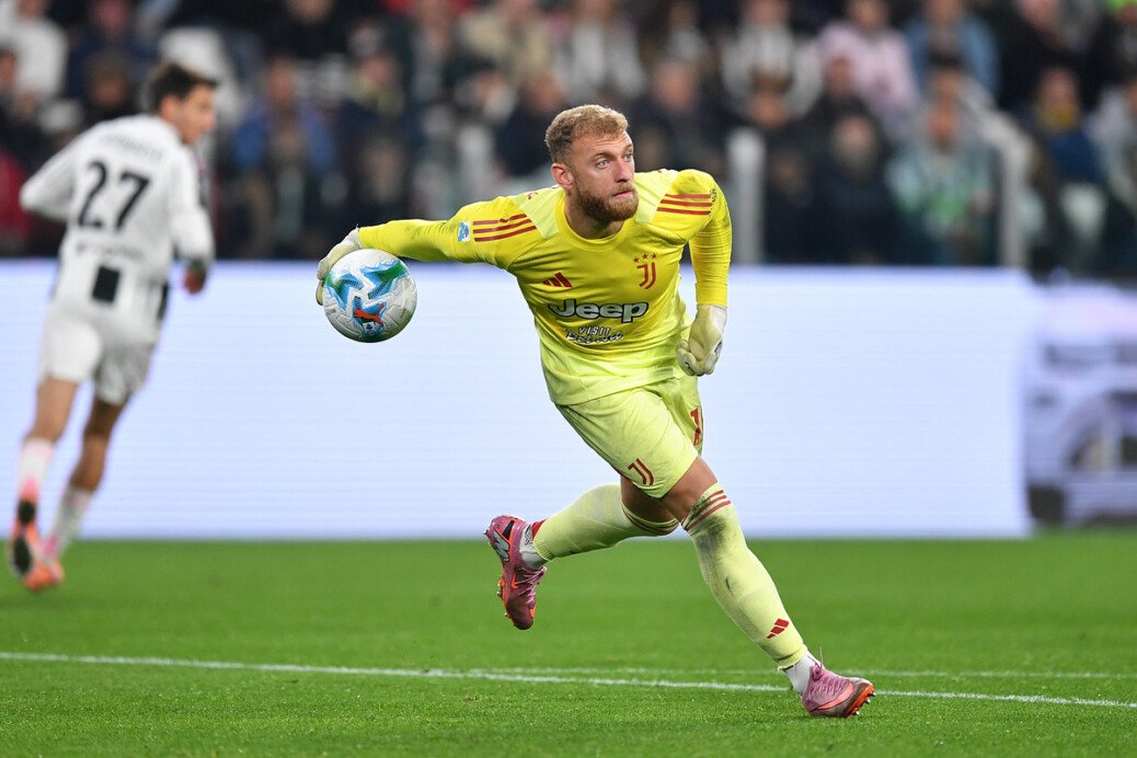 Three Serie A clubs interested in Di Gregorio as Juventus set asking price