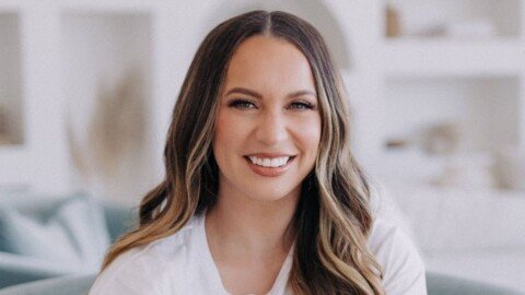 Christine D’Clario Urges the Church to Embrace Therapy – But Says the Right Kind Matters