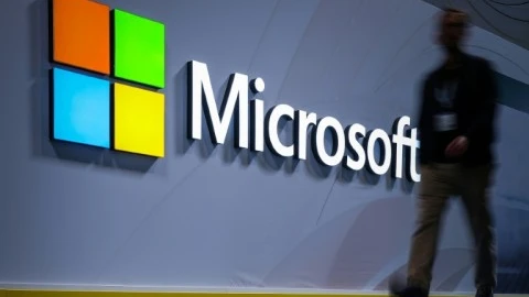 Microsoft urges Pentagon pause blacklisting Anthropic