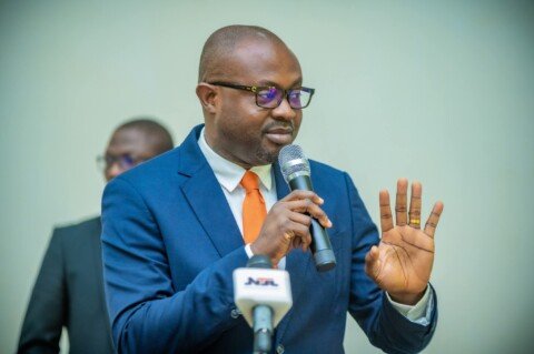 JUST IN: FG Declares Thursday, Friday Public Holidays for Eid-el-Fitr