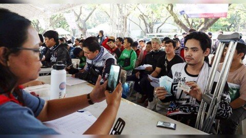 DSWD: All eligible PUV drivers will get cash aid