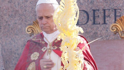 Pope calls for ‘Kingdom of peace’ in homes, schools, neighbourhoods, civil and religious communities