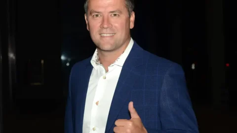 Michael Owen advises Newcastle United ahead of a huge summer