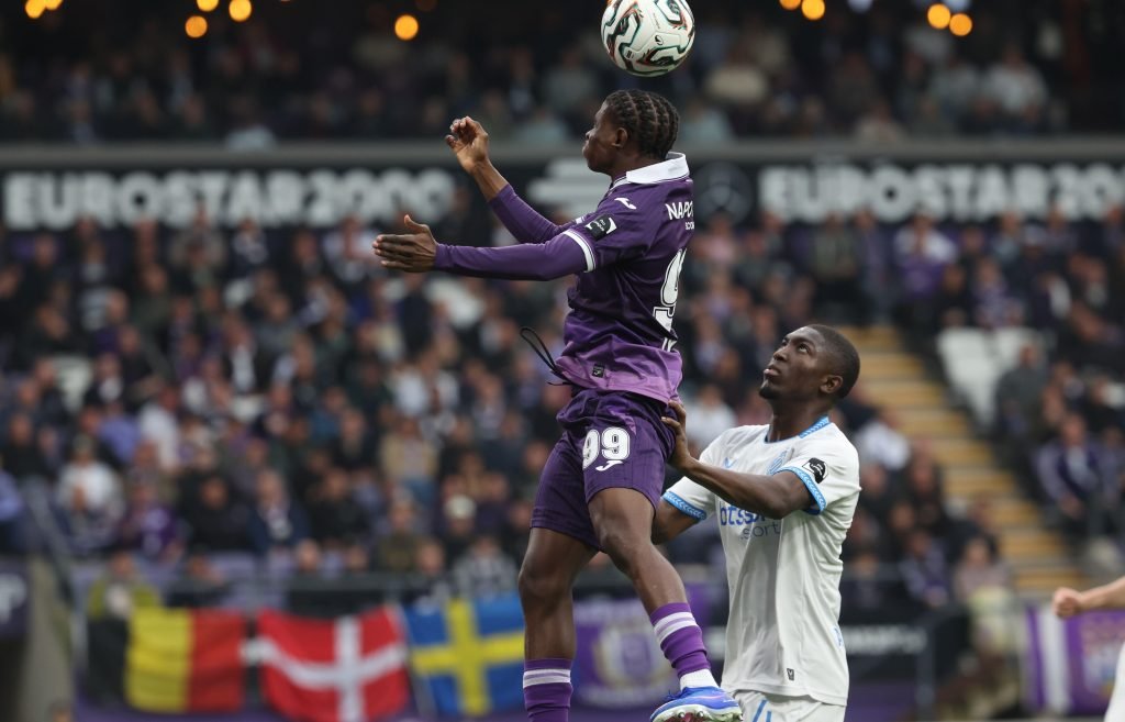 Chelsea send scouts to watch South American defender