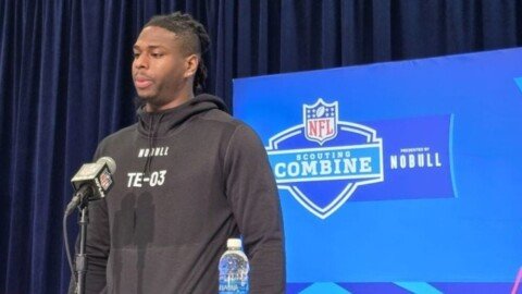 Steelers Sign TE Jaheim Bell