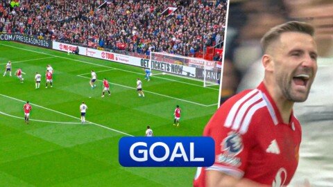 Shaw half-volley strike gives Man Utd early lead!