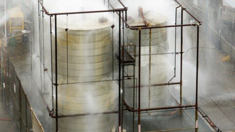 Potential crack on California toxic chemical tank may ease pressure as officials race to prevent explosion
