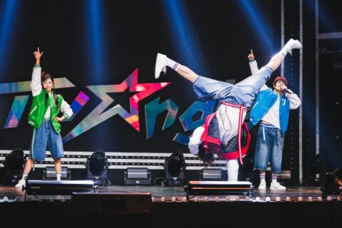 Kang Dong Won, Um Tae Goo, And Park Ji Hyun Showcase Explosive Stage Presence In “Wild Sing”
