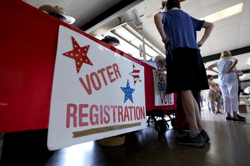 Texas voters split 50-50 on stopping voter fraud vs. protecting access: Poll