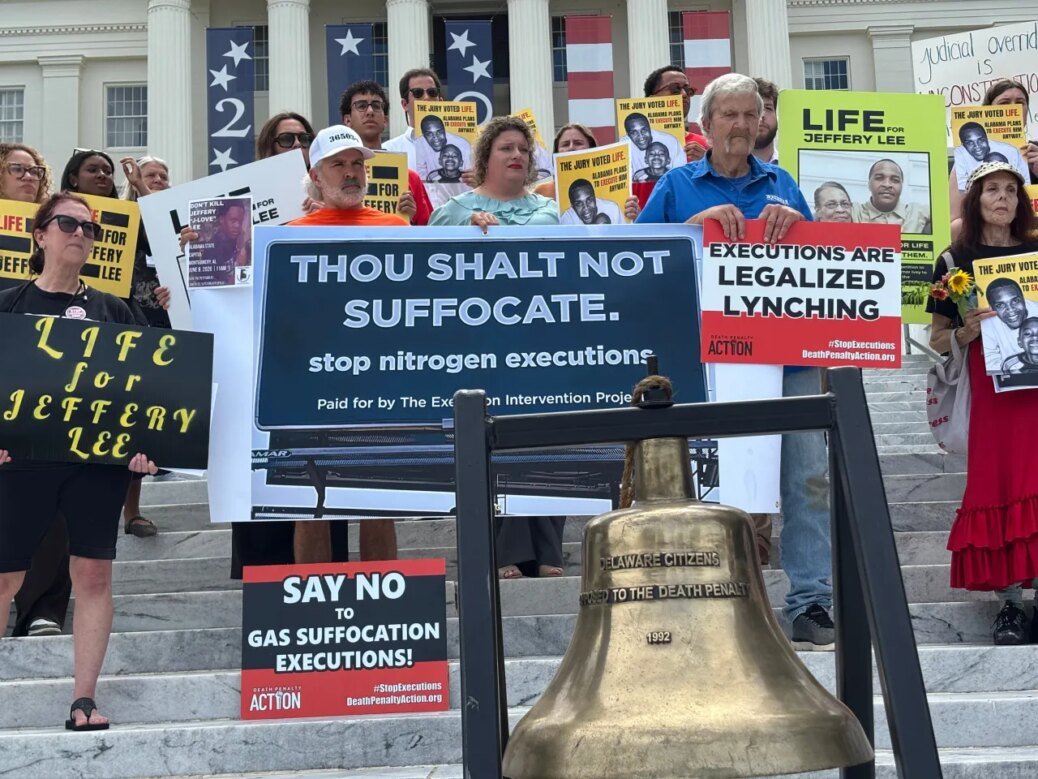 Alabama’s Nitrogen Gas Execution Method Halted by Judge for Being ‘Cruel and Unconstitutional