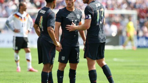 Chelsea and Man United monitoring American midfielder
