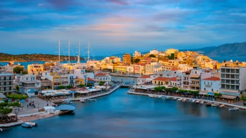Crete and Ionian Islands Drive Growth as Greece’s Tourism Revenue Climbs