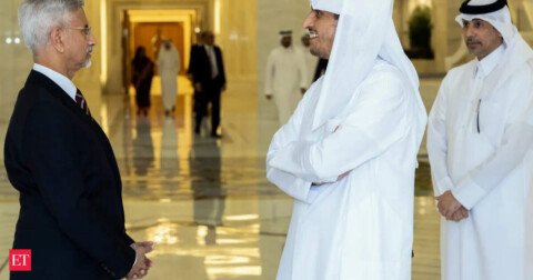 Jaishankar meets Qatar PM; reviews cooperation