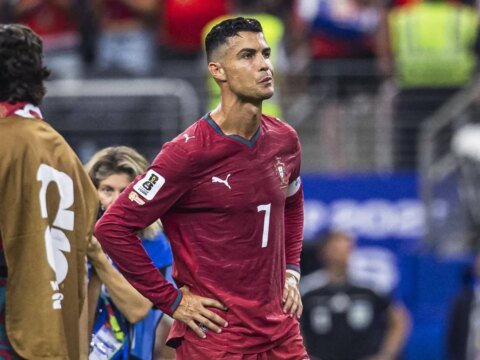 World Cup: Two Manchester United legends defend Cristiano Ronaldo — and point the finger at one Portugal teammate