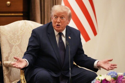 Trump reimposes Iran blockade and U.S. will control Strait of Hormuz