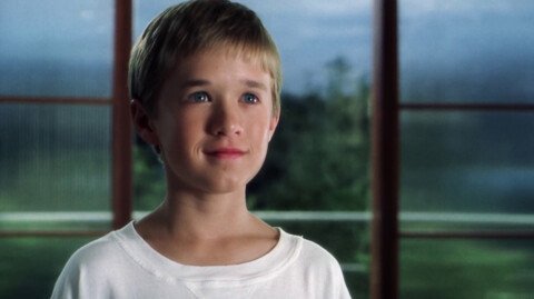 Robin Williams Had A Cameo In This Underappreciated Sci-Fi Movie