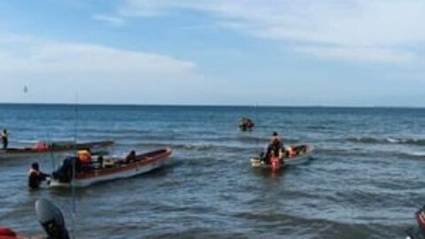 Maritime provinces of Papua New Guinea searching for people missing at sea
