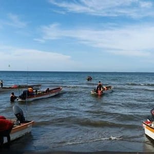 Maritime provinces of Papua New Guinea searching for people missing at sea