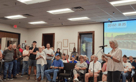 Packed City Hall Sees Peachtree City Trash Plan Defeated 4–1