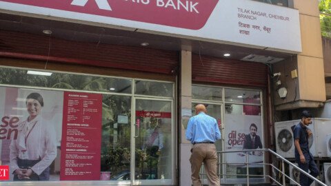 3,000 staff scattered as Axis Bank hunts for HQ