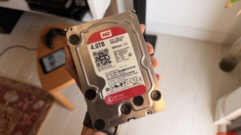 A 443,000-drive study finally settles the Seagate vs. WD debate