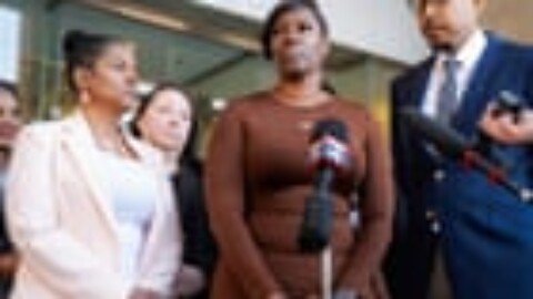 Texas court ends case against woman sentenced to five years over voting error