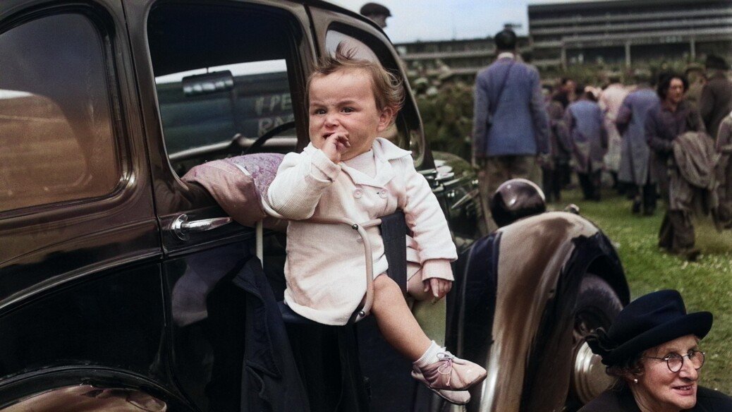 13 unbelievable child car seats from the past century
