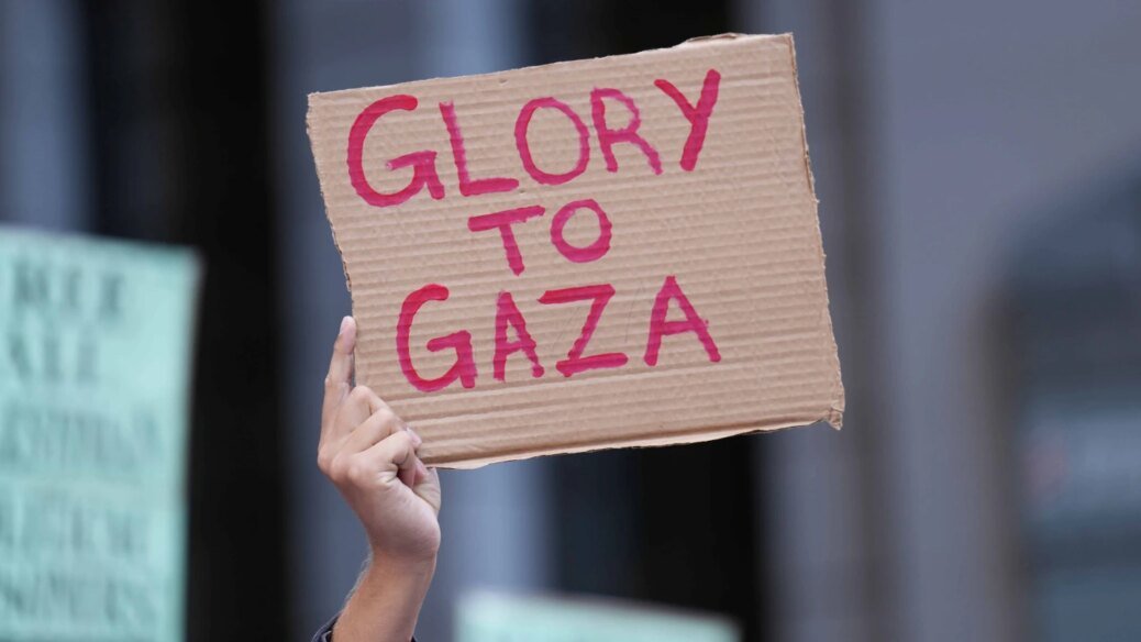 Orchestrated protests, mobilized masses and scripted chants against Israel